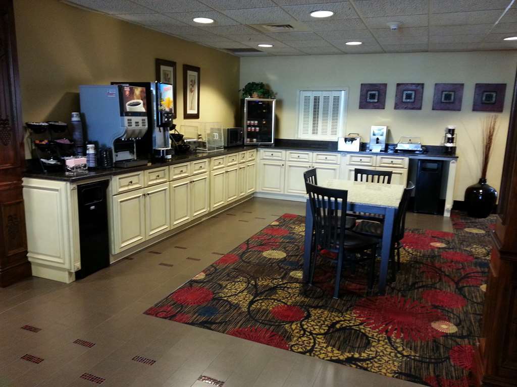 Best Western Plus Brandywine Inn & Suites Monticello Restoran fotoğraf